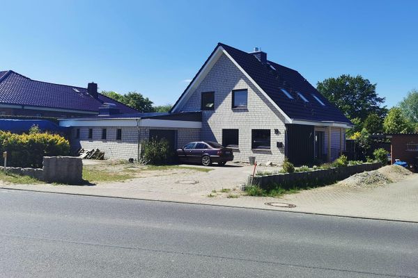 Modernisiertes Einfamilienhaus in ländlicher, verkehrsgünstiger Lage zu verkaufen