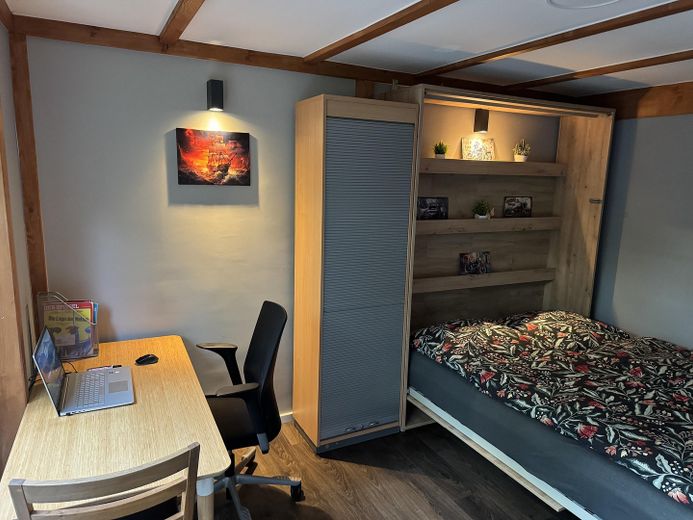 Einfamilienhaus in Bestlage - Berlin-Lübars - Komplett möbliert - bezugsfrei – 550 m² Privatgarten – Ansicht Wohnraum