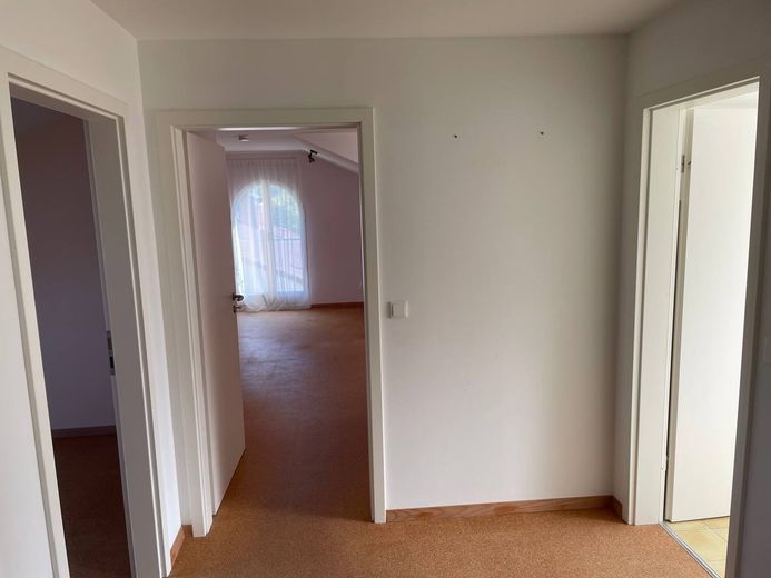 Appartamento mansardato di 3 locali in posizione da sogno, come nuovo, anche come investimento a Wi-Bürg – Foto 14