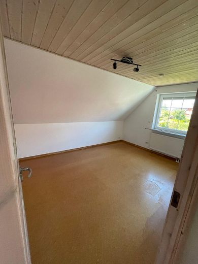 Reinbek-Schönningstedt’te şık ve bakımlı müstakil ev – Kinderschlafzimmer 1