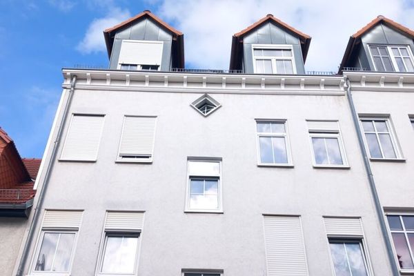 sichere Kapitalanlage: Single-Apartment, vermietet, mit Balkon am Zentrum von Meerane
