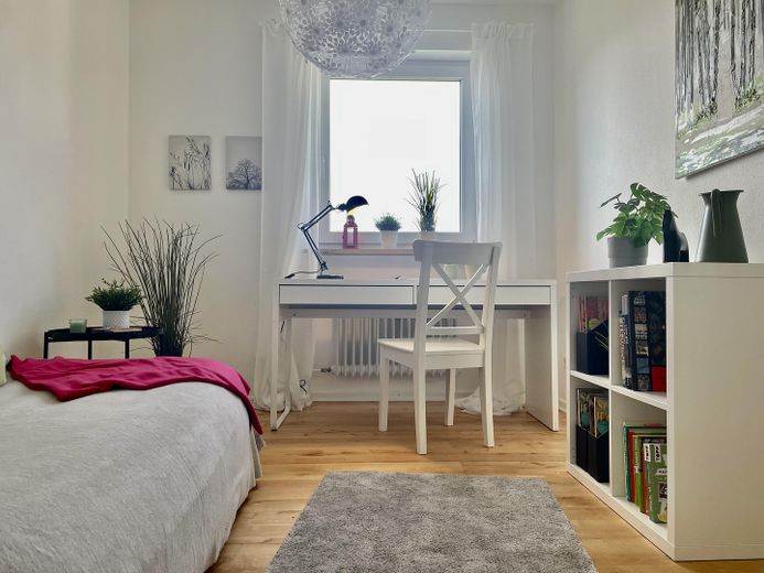 Kinder-/Arbeitszimmer