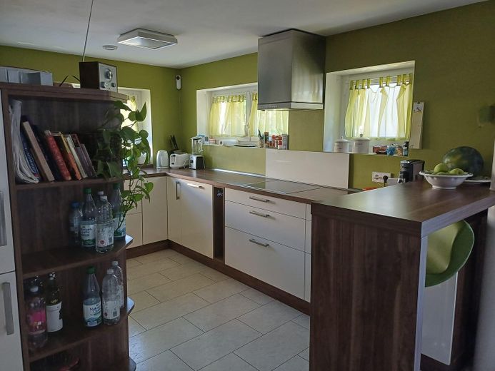 DHH in Gerlingen mit Energieffizienzklasse A+ mit PV-Anlage, Solar, Wärmepumpe und Klima – Foto 11