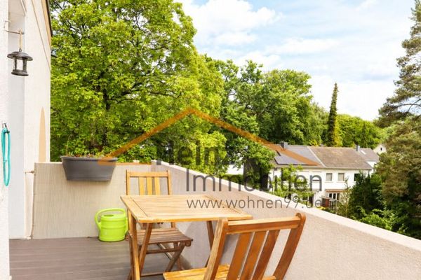 Accogliente appartamento mansardato con balcone in posizione tranquilla