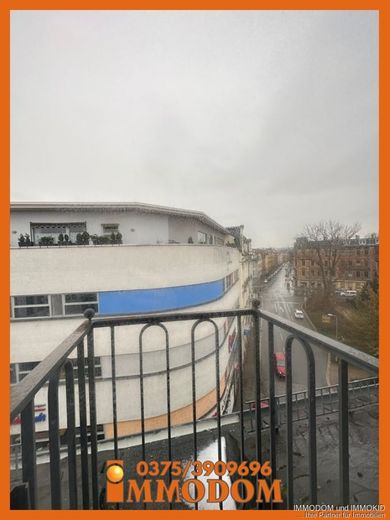 3-Zimmer-Dachgeschoss-Wohnung mit großem BALKON und Holzbalkendecke zu vermieten! – Französischer Balkon Schlafzimmer