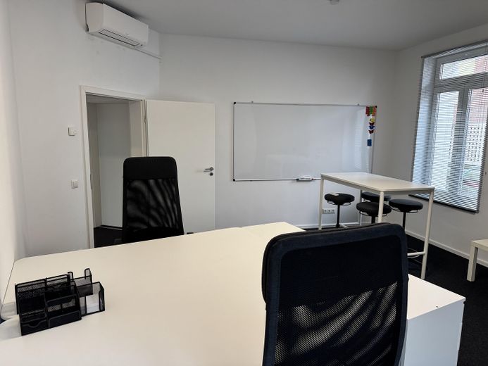 Klimatisiertes Büro im Herzen von Leverkusen Opladen – Büroraum