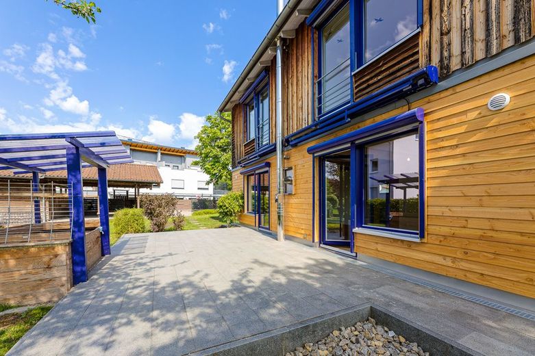 Viel Platz zum Leben - Familienfreundliches Wohnen in ruhiger, naturnaher Lage – Terrasse