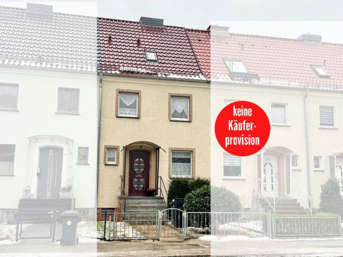 HORN IMMOBILIEN ++RESERVIERT! Neubrandenburg Vogelviertel, gepflegtes Reihenmittelhaus mit Garage und Terrasse – Foto 1