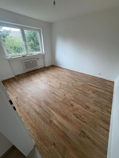 Kapitalanlage: Mehrfamilienhaus in Euskirchen – Wohnbereich renoviert