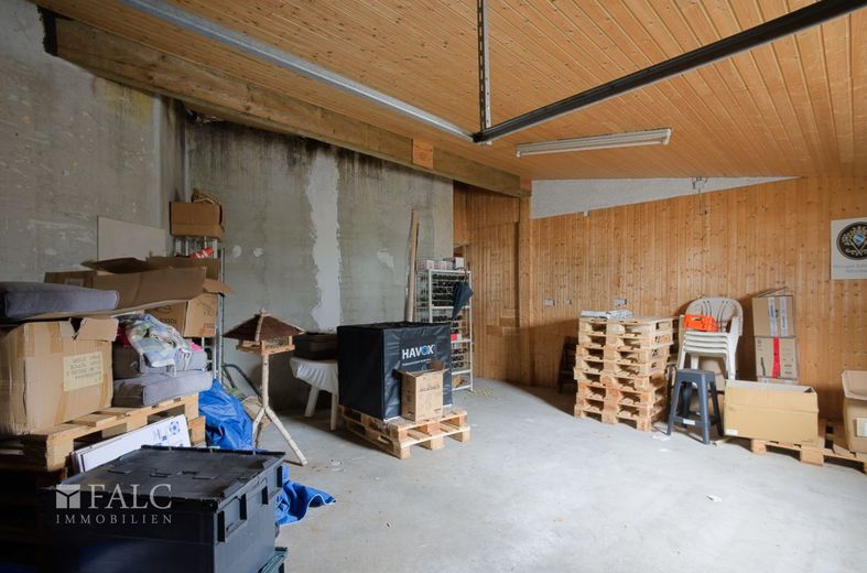 Gepflegtes Einfamilienhaus in Kürten: Ankommen &amp; Wohlfühlen - mit Kamin und Garten – Garage