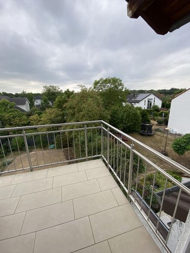 ETW Limburgerhof mit unverbaubarem Ausblick – Aussicht Balkone 