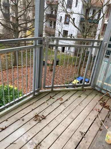 Großzügige 2-Zimmerwohnung mit Vinylbelag, Balkon, Wanne und Dusche! Vormieter verkauft EBK – PHOTO-2021-11-19-11-28-49_5