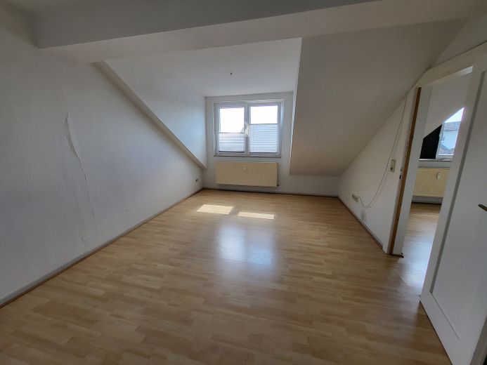Geismar Kiesseestraße: Schöne 3-Zimmer-Wohnung Kie DG re E6 – Wohnen