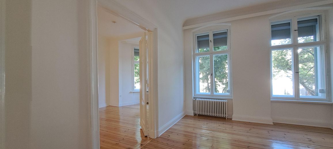 Stilvolle 5-Zimmer-WHG in historischem Altbau - Erstbezug nach Sanierung – Zimmer