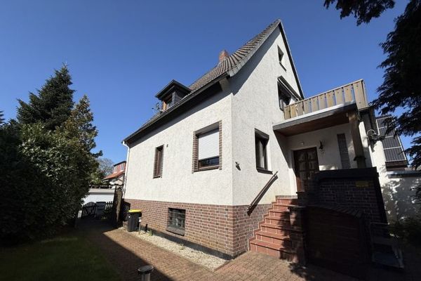 Langenhagen'de tadilat gerektiren müstakil ev