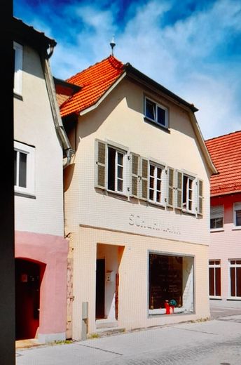 Bad Neustadt a. d. Saale, Wohn-u.Geschäftshaus – Foto 1