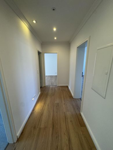 Primera ocupación tras una reforma integral – moderno piso de 3 habitaciones con balcón en Marienwerder Wald! – Flur 1