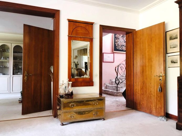 Wohnzimmer zum Flur EG