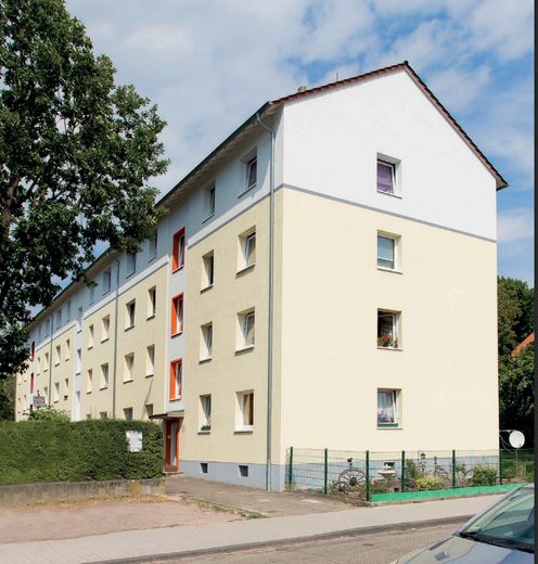 helle, moderne & gutaufgeteilte 3 Zimmerwohnung zu vermieten – Außenansicht