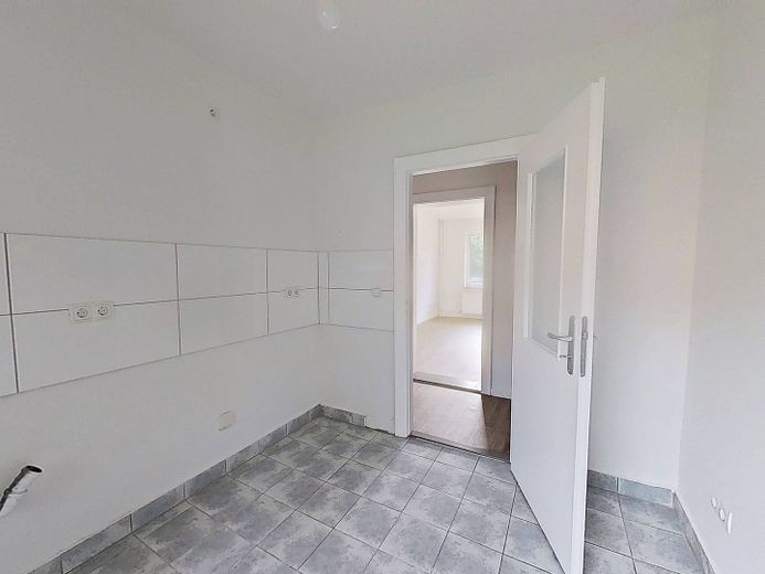 Modern&hell: Große 2-Zi.-Whg. mit BALKON im Nordwesten von Rendsburg – Ansicht II: Küche