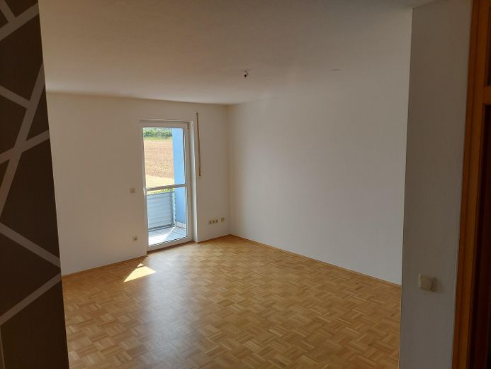 Wohnzimmer - Richtung Balkon