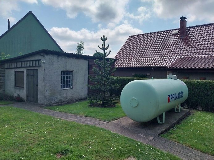 HORN IMMOBILIEN ++ freistehendes Einfamilienhaus in Pasenow bei Woldegk – Detail