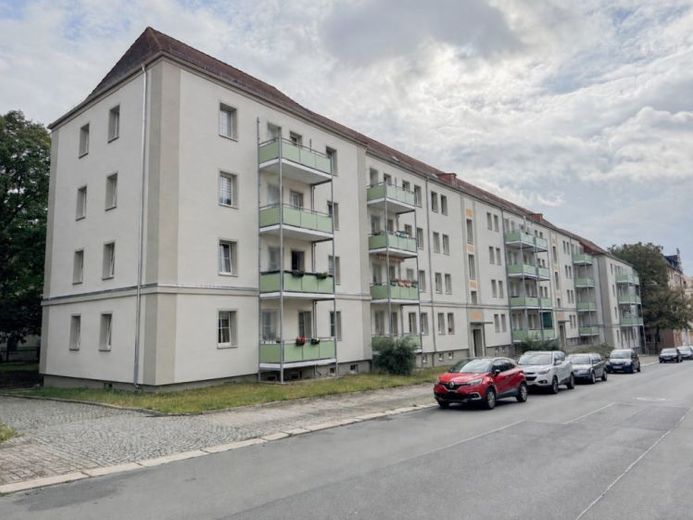 Mehr Platz fürs Familienleben: helle 3-Raumwohnung mit Gestaltungsspielraum – Foto 1