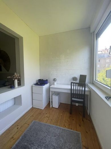 Sehr schöne 3-Zimmerwohnung mit Balkon in Eller! Bad mit Tageslichtfenster – Wintergarten