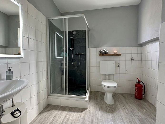 Badezimmer (KI)