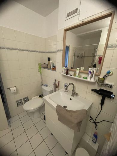 Von Privat sehr schöne & helle 2.5 ZKB in direkter Innenstadtlage – Foto 22