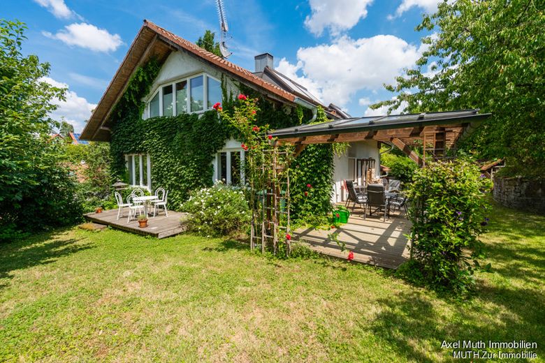 sonniger Garten
