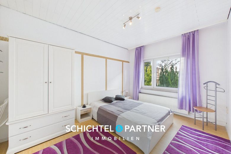 Hastedt | Attraktives Reihenmittelhaus für Investoren in zentraler Lage – S&amp;P | Schlafzimmer