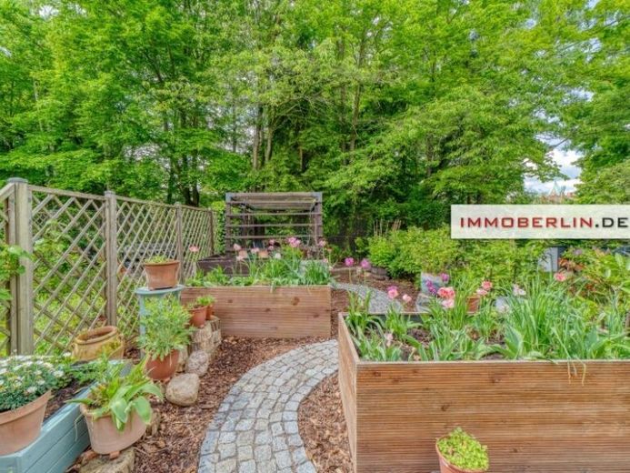 IMMOBERLIN.DE - Due attraenti appartamenti di 2 locali con porzione di giardino a Zehlendorf – Foto 1