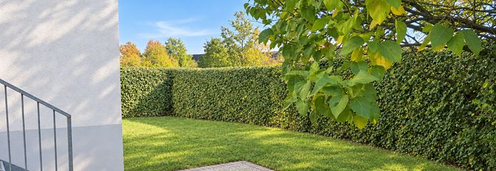 2 odalı, teraslı ve garajlı bahçe dairesi. – Terrasse mit Garten