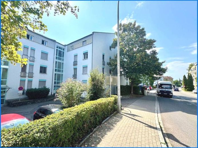 Konstanz-Fürstenberg, schöne 1,5 Zimmer- Wohnung (1. OG) mit Balkon und TG-Stellplatz! – Foto 1