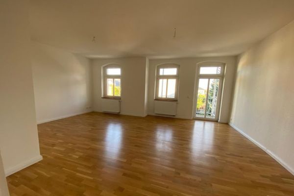 Wohnträume werden wahr ! 1. OG od. 2.OG - moderne Ausstattung - Bad mit Fenster u.v.m.