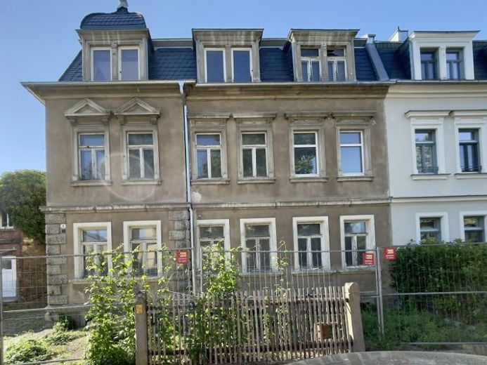 Multi-family house in need of renovation in a good residential area - Dresden Pieschen – Foto 1