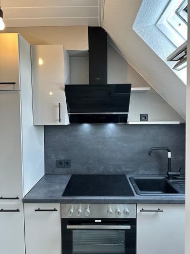 First occupancy attic apartment after renovation/new – Küche