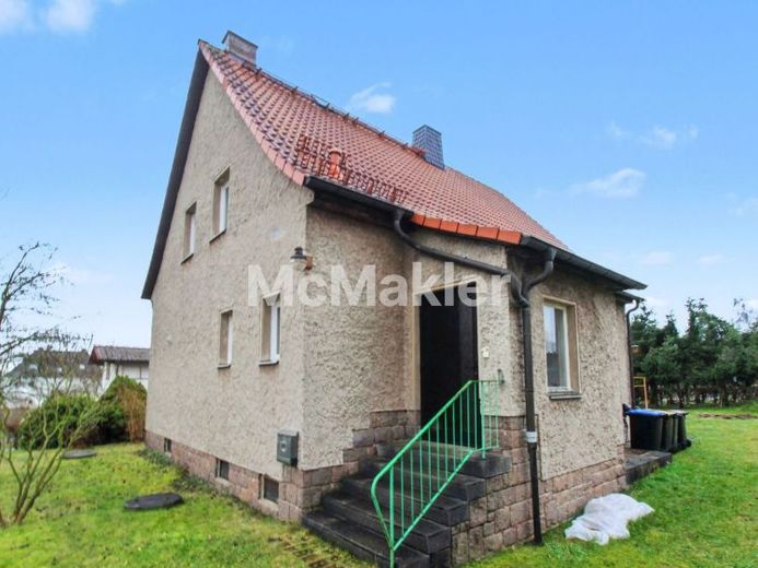 Modernisierungsbedürftiges Einfamilienhaus mit großem Grundstück in Chemnitz Grüna – Foto 1