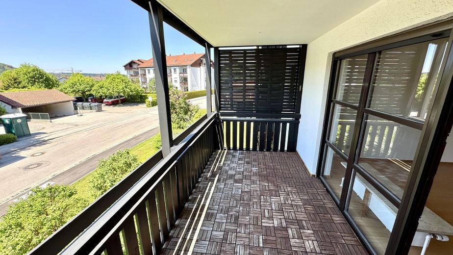 Traumhafte 3-Zimmer-Wohnung in Bad Tölz – mit Balkon, Einbauküche & Sauna! – Süd-West Balkon