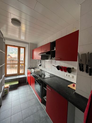 Zentral in Oberammergau- 3 Zimmer- Balkon mit Bergblick- 83qm - 1.OG – Küche mit Zugang zum Balkon