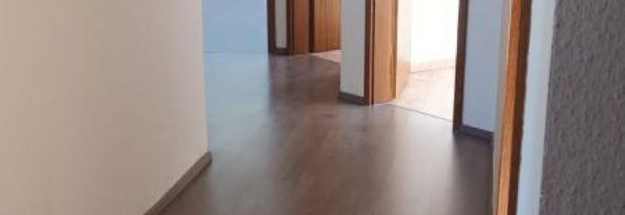 Objekt-Nr.: 8126 - vermietete 3 ½-Zimmer-ETW mit Wanne im DG zentrumsnah in Adorf