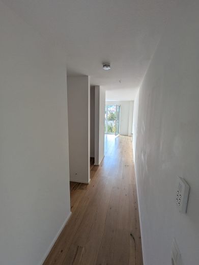 Helle 2 Zimmer-Wohnung mit Stellplatz & Balkon in Oberschopfheim – Flur