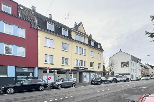 Ladenlokal als Büro, Praxis oder Atelier zu vermieten