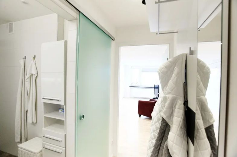 Möblierte 1-Zimmer-Wohnung in Schwabing-West mit Aufzug – IMG_9413.JPG