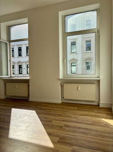 Hochwertige Fünfer-WG, Familienwohnung oder Praxis: Erstbezug nach Kernsanierung in der Innenstadt – Zimmer B