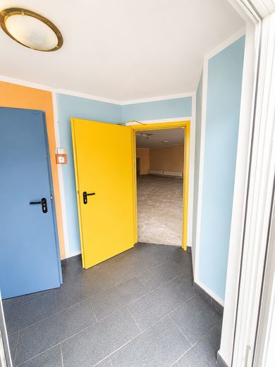 Eingangsbereich links