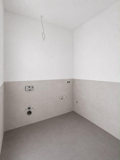 Exklusives Penthouse mit umlaufender Dachterasse - Erstbezug ab 15.09.2026 – Hauptbadezimmer