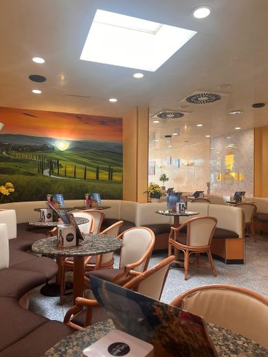 Ice cream café for sale - fully equipped – Foto 4