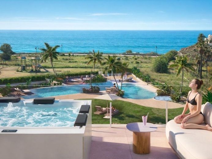 Reihenhäuser mit 3 Schlafzimmern, 2 Bädern, Gäste-WC, Dachterrasse, Meerblick und Gemeinschaftspool in exkusiver Anlage direkt am Meer – Foto 1
